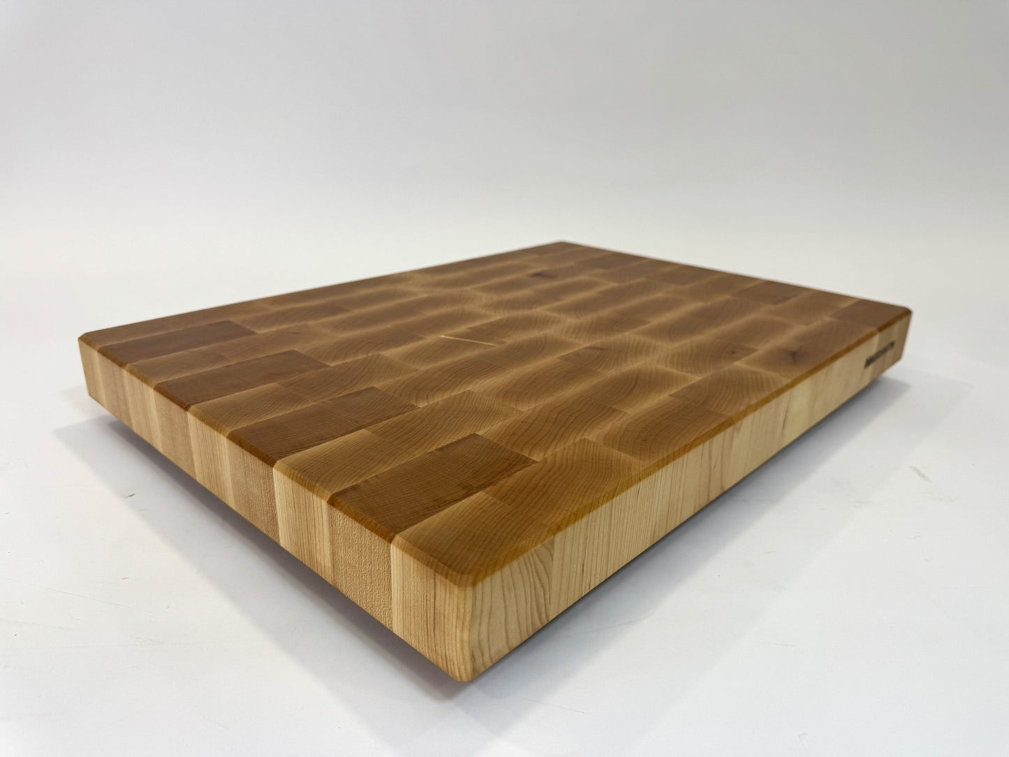 165 Maple 22" x 16" x 2" "One-Off" with Feet