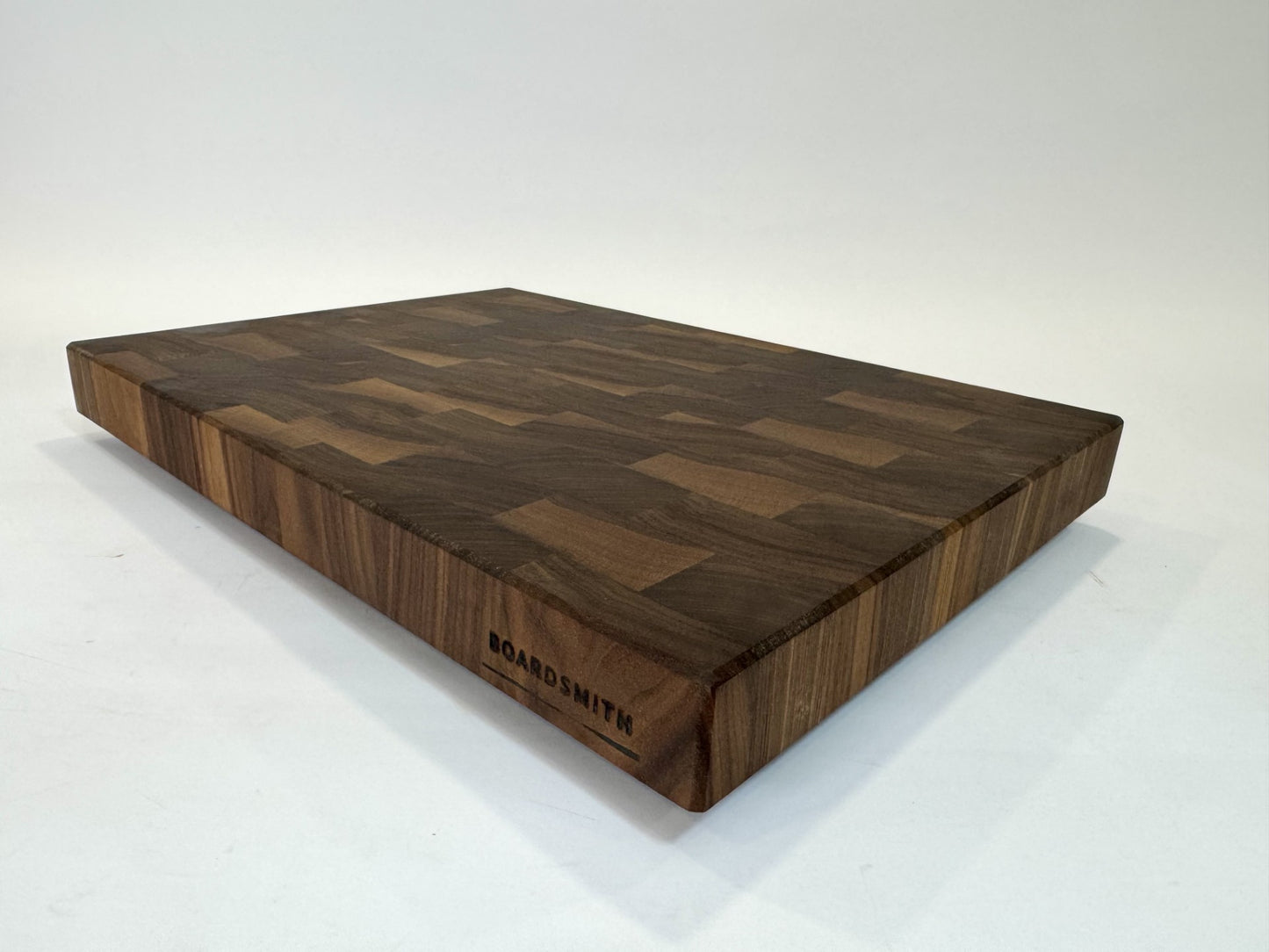 166 Walnut 22" x 16" x 2"