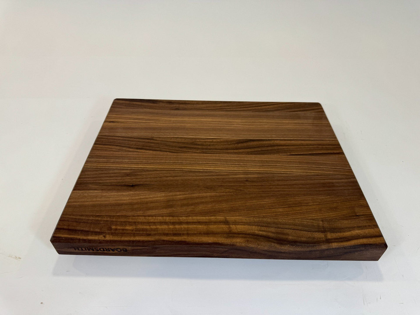 211 Walnut Edge Grain 18 x 14 x 1.5