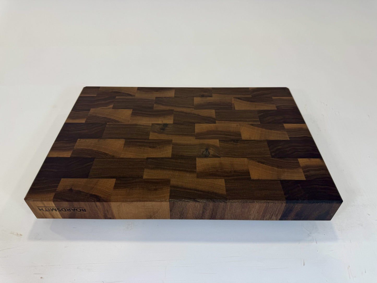 231-1 Walnut 18 x 12 x 2
