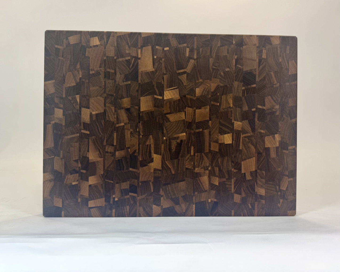 241 Walnut Mosaic 22 x 16 x 2