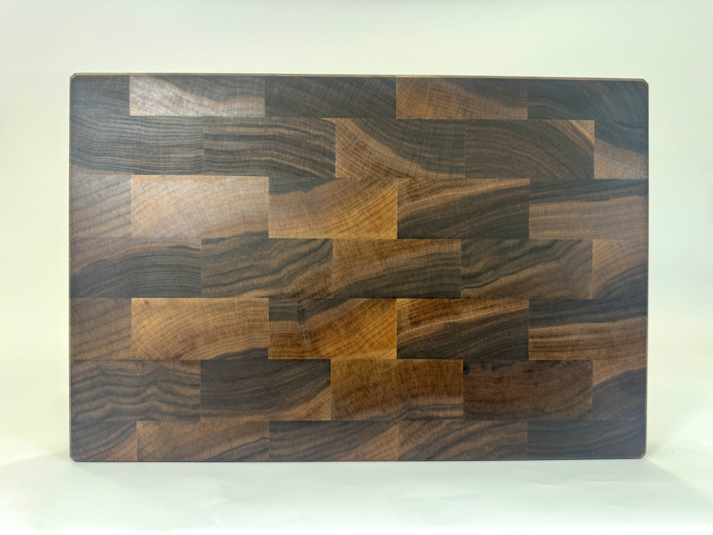 292 Walnut 18" x 12" x 2"