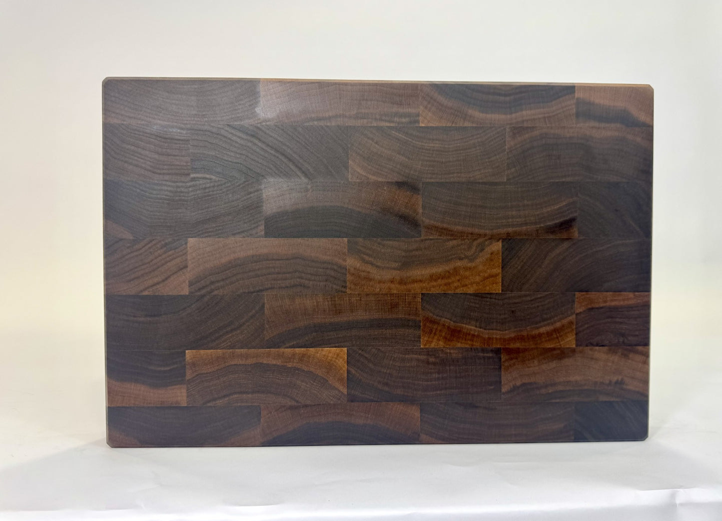 316 Walnut 18" x 12" x 2"