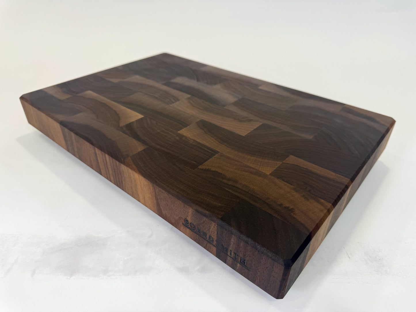 316 Walnut 18" x 12" x 2"