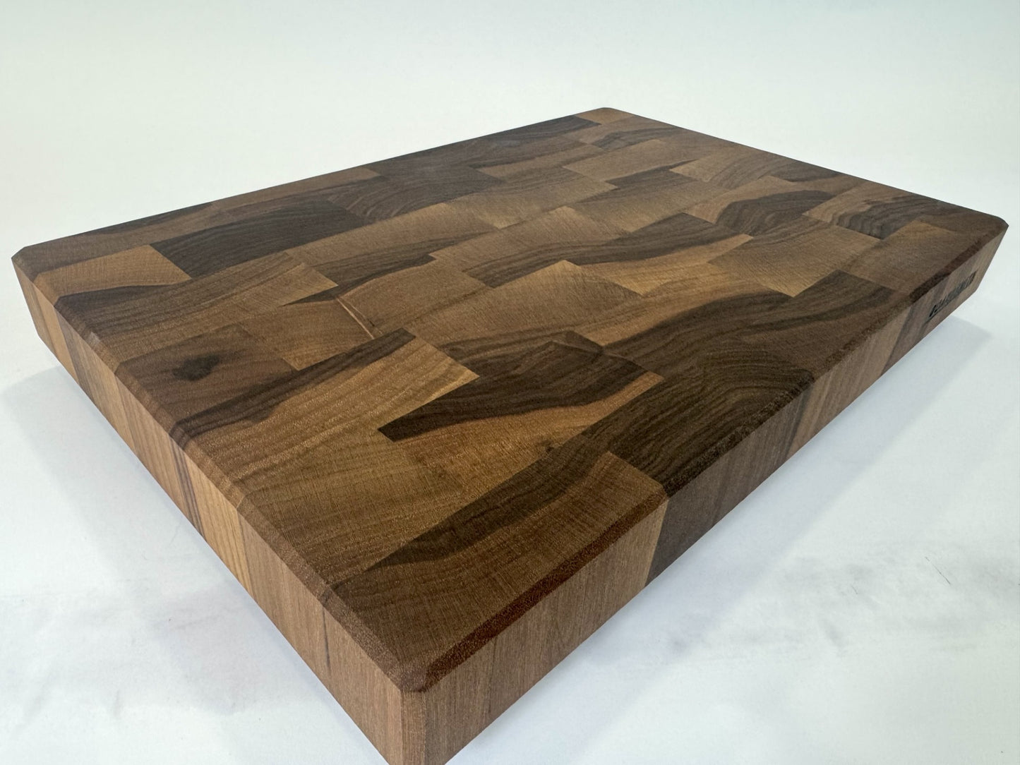 332 Walnut 18" x 12" x 2"