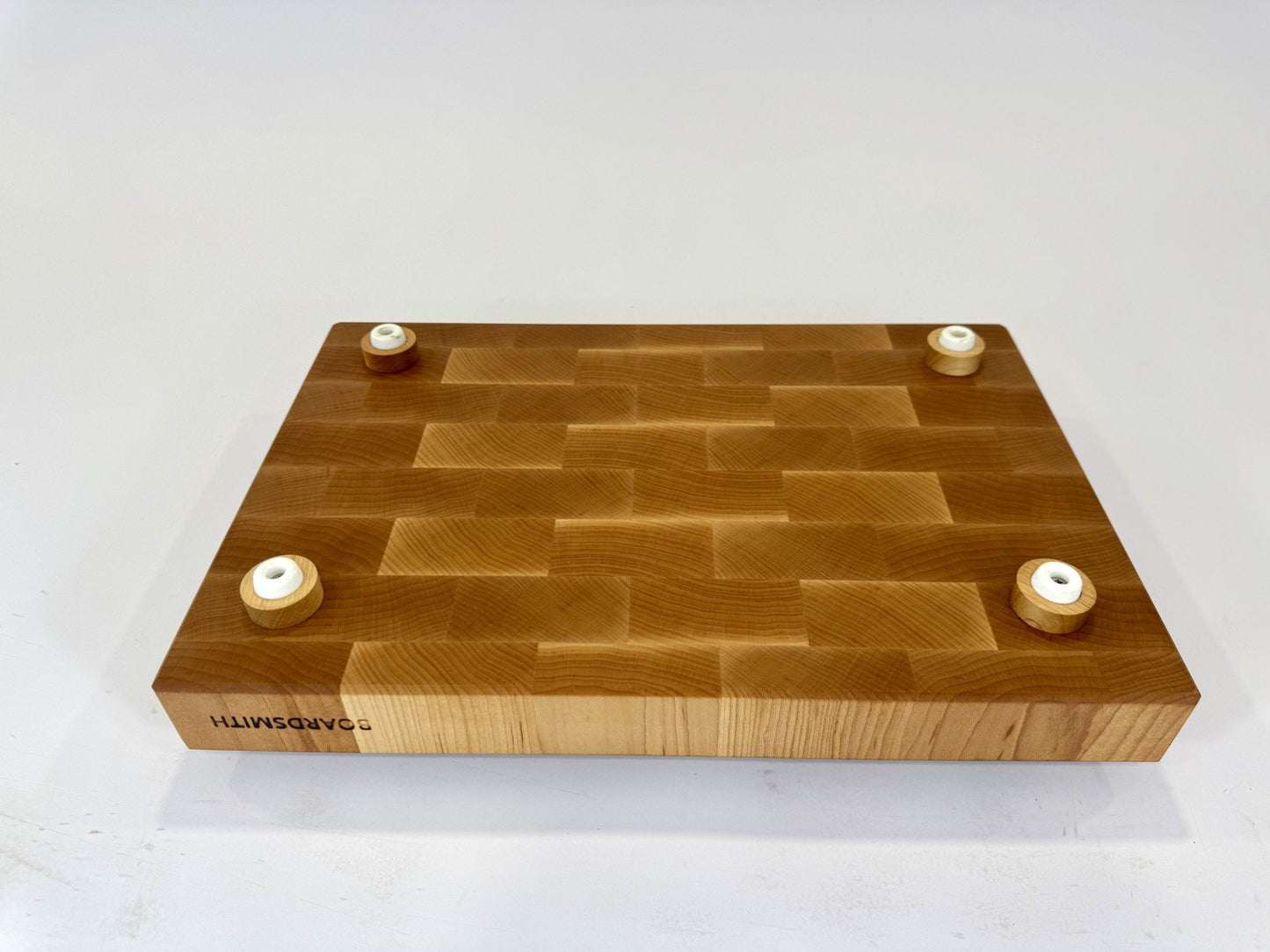 334-1 Maple 18 x 12 x 2 with Grooves & Feet