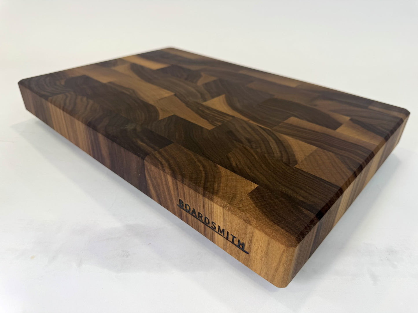 336 Walnut 18" x 12" x 2"