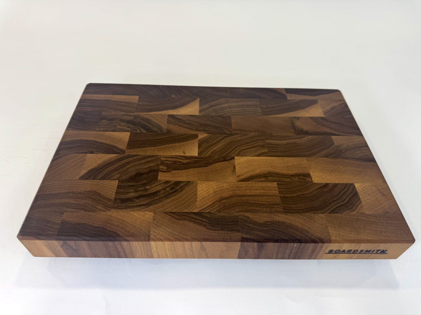 338 Walnut 18" x 12" x 2"