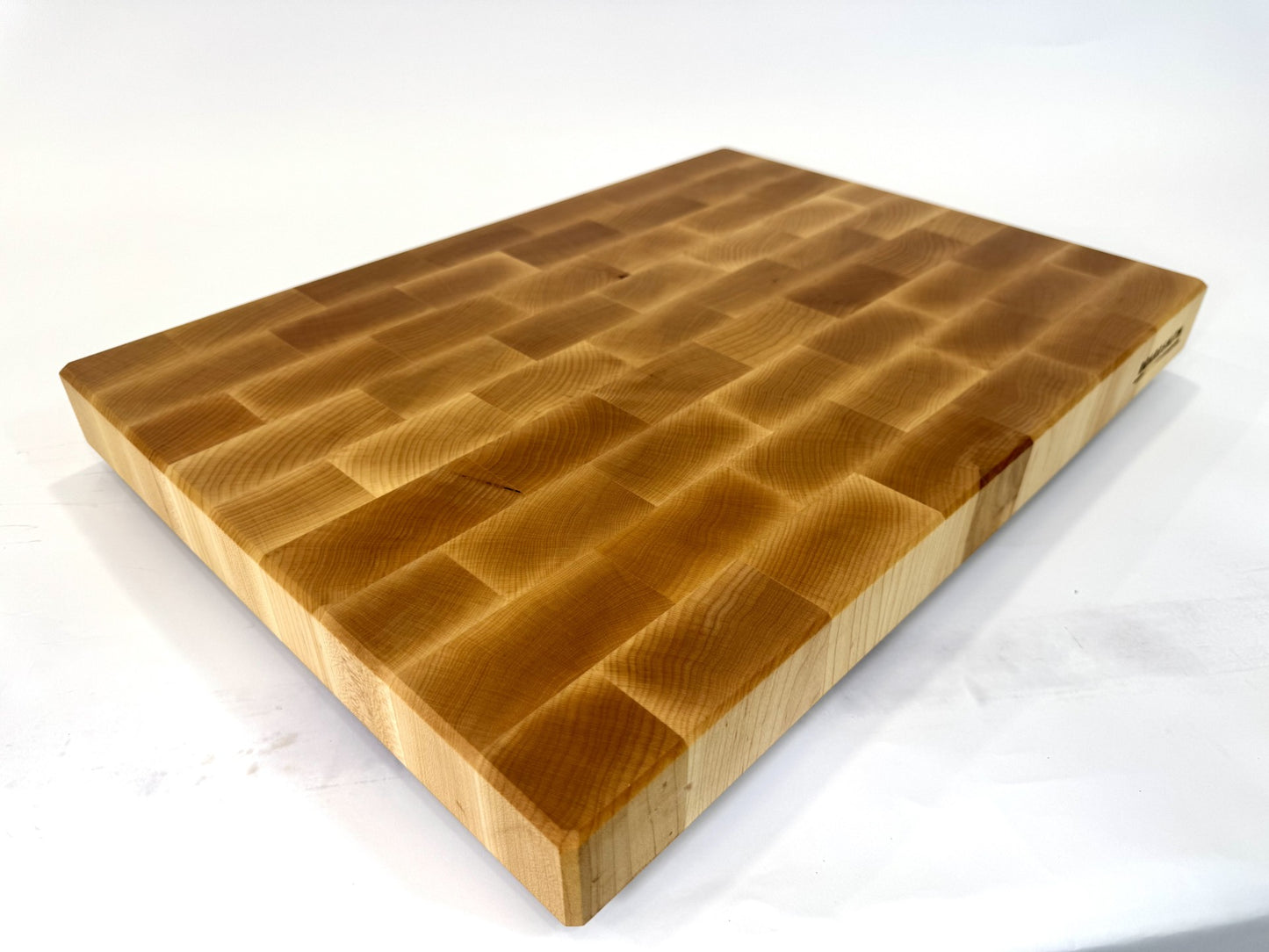 356 Maple 22 x 16 x 2