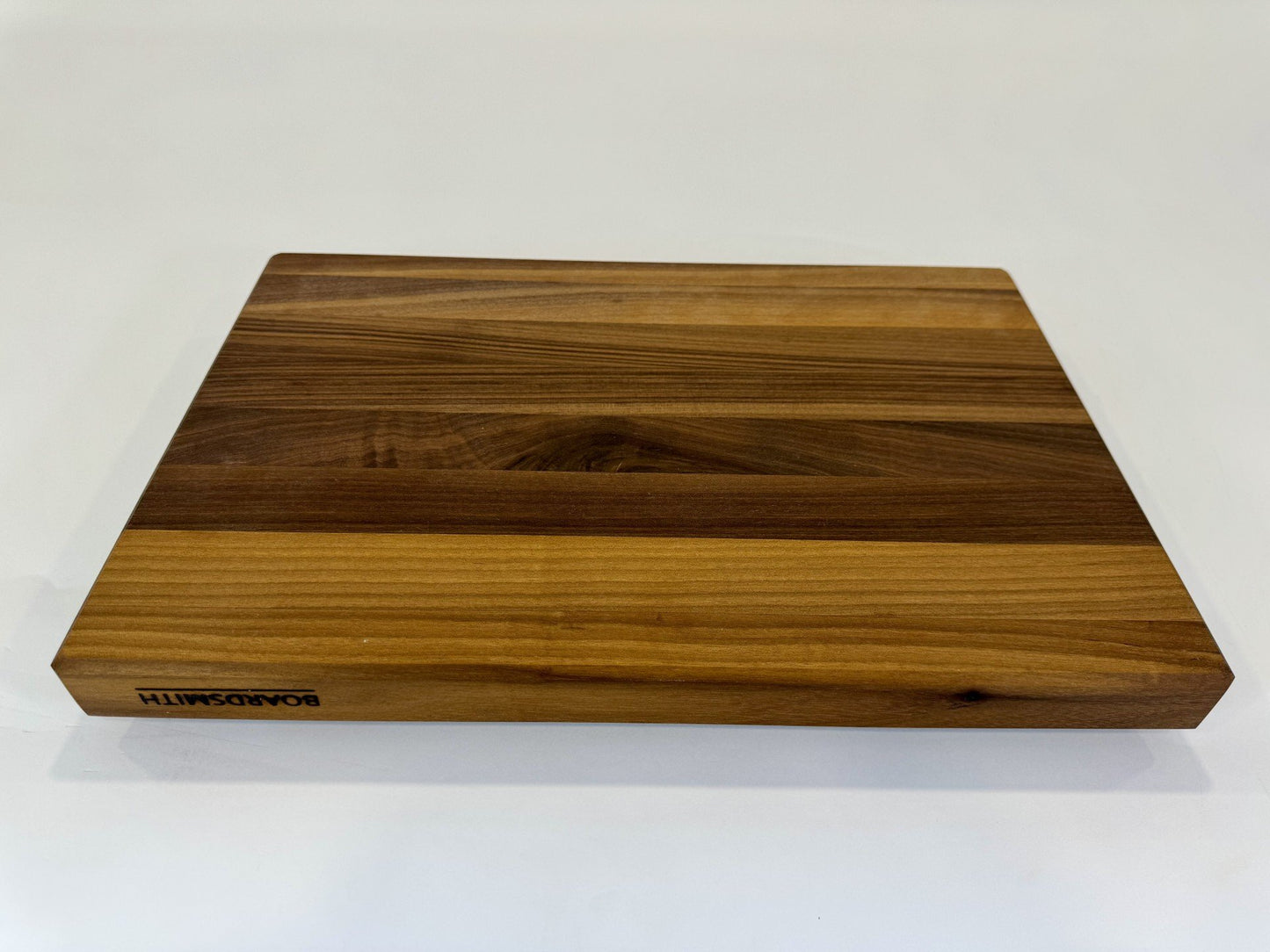 362-1 Walnut Edge Grain 18 x 12 x 1.5