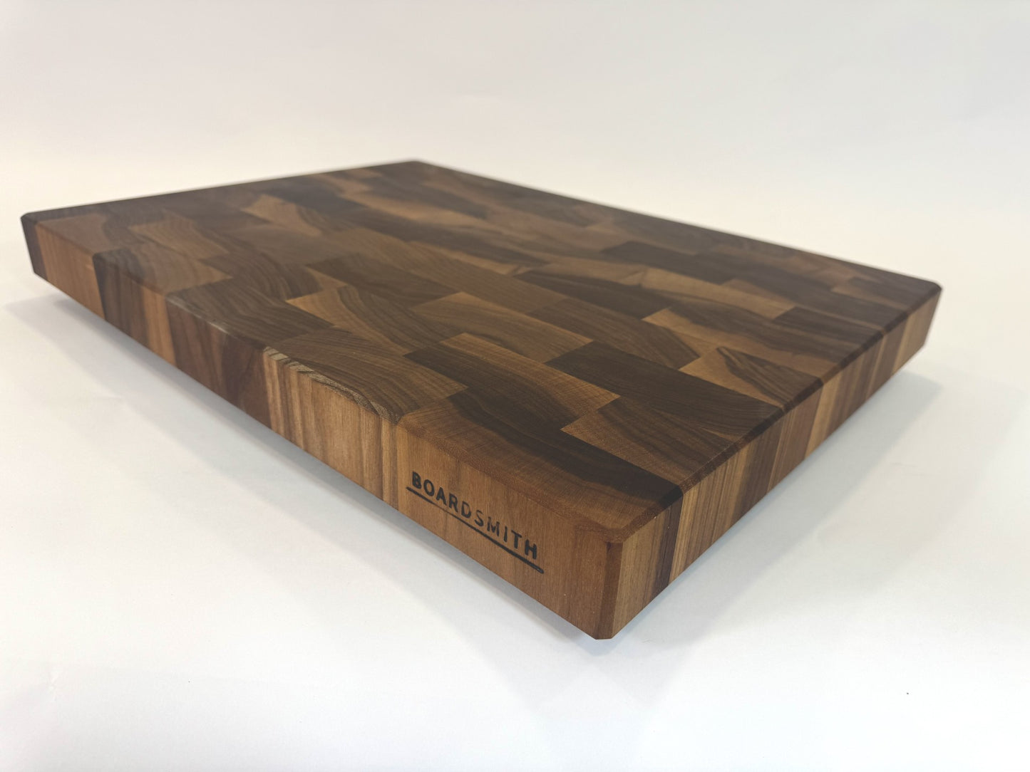 366 Walnut 22" x 16" x 2"