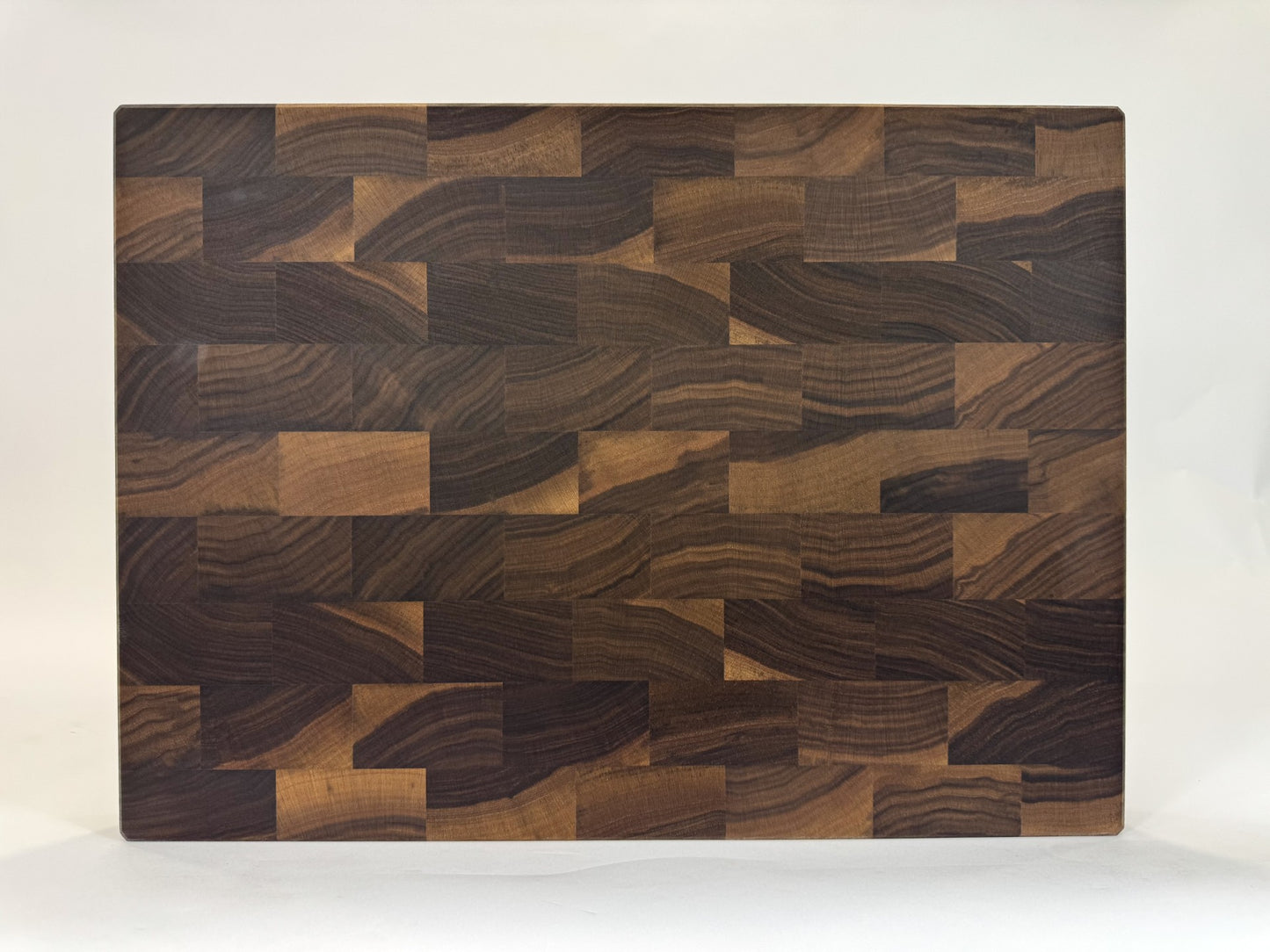 376 Walnut 22" x 16" x 2"