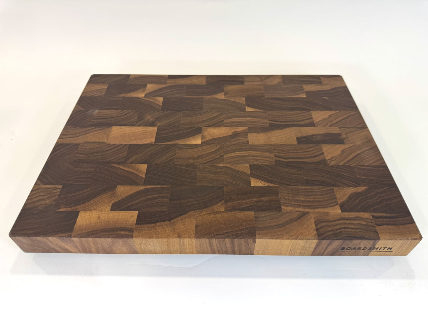 376 Walnut 22" x 16" x 2"