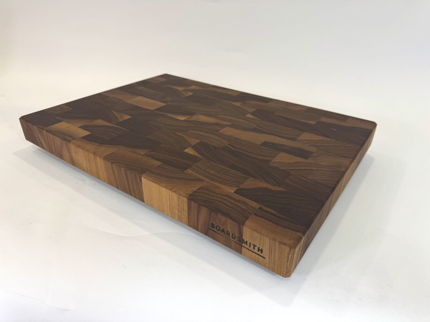 376 Walnut 22" x 16" x 2"