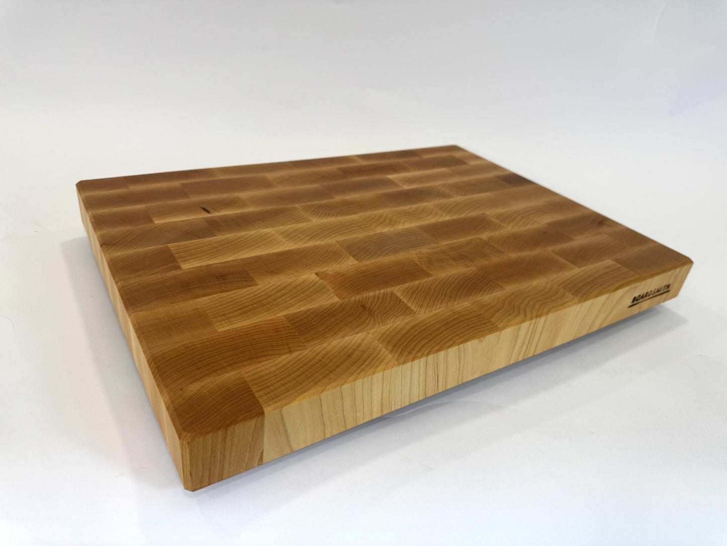 377 Maple 22 x 16 x 2