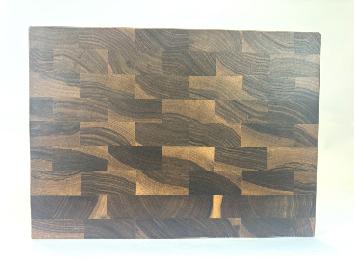 392 Walnut 22" x 16" x 2"