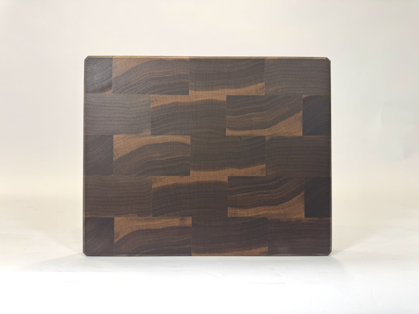 399 Walnut Sidekick 10 3/4 x 8 3/4 x 1 3/8 "One-Off"