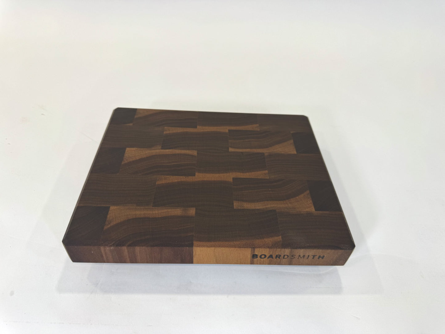 399 Walnut Sidekick 10 3/4 x 8 3/4 x 1 3/8 "One-Off"