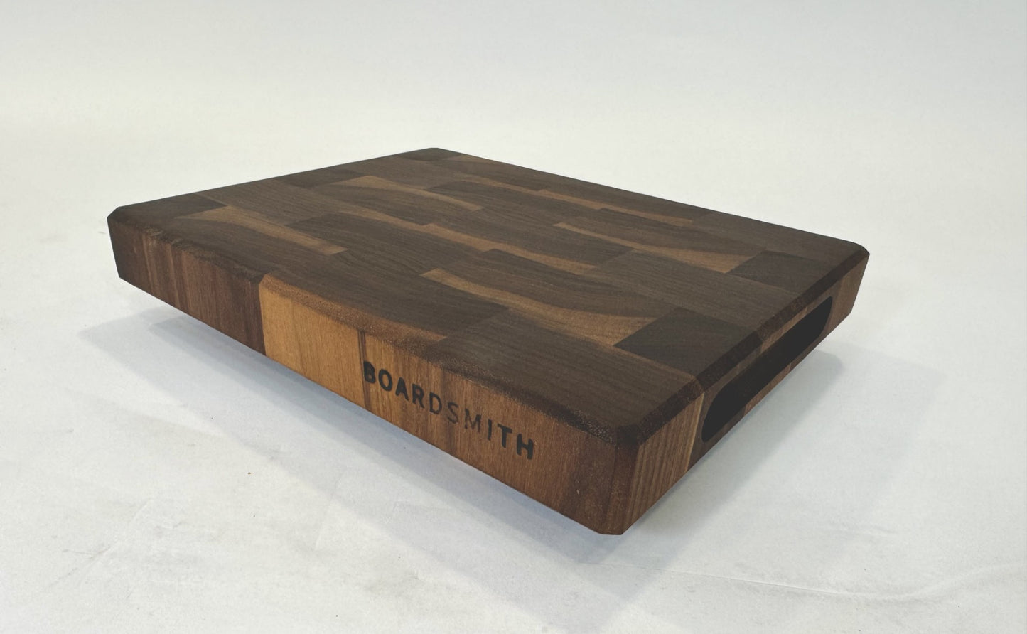 399 Walnut Sidekick 10 3/4 x 8 3/4 x 1 3/8 "One-Off"