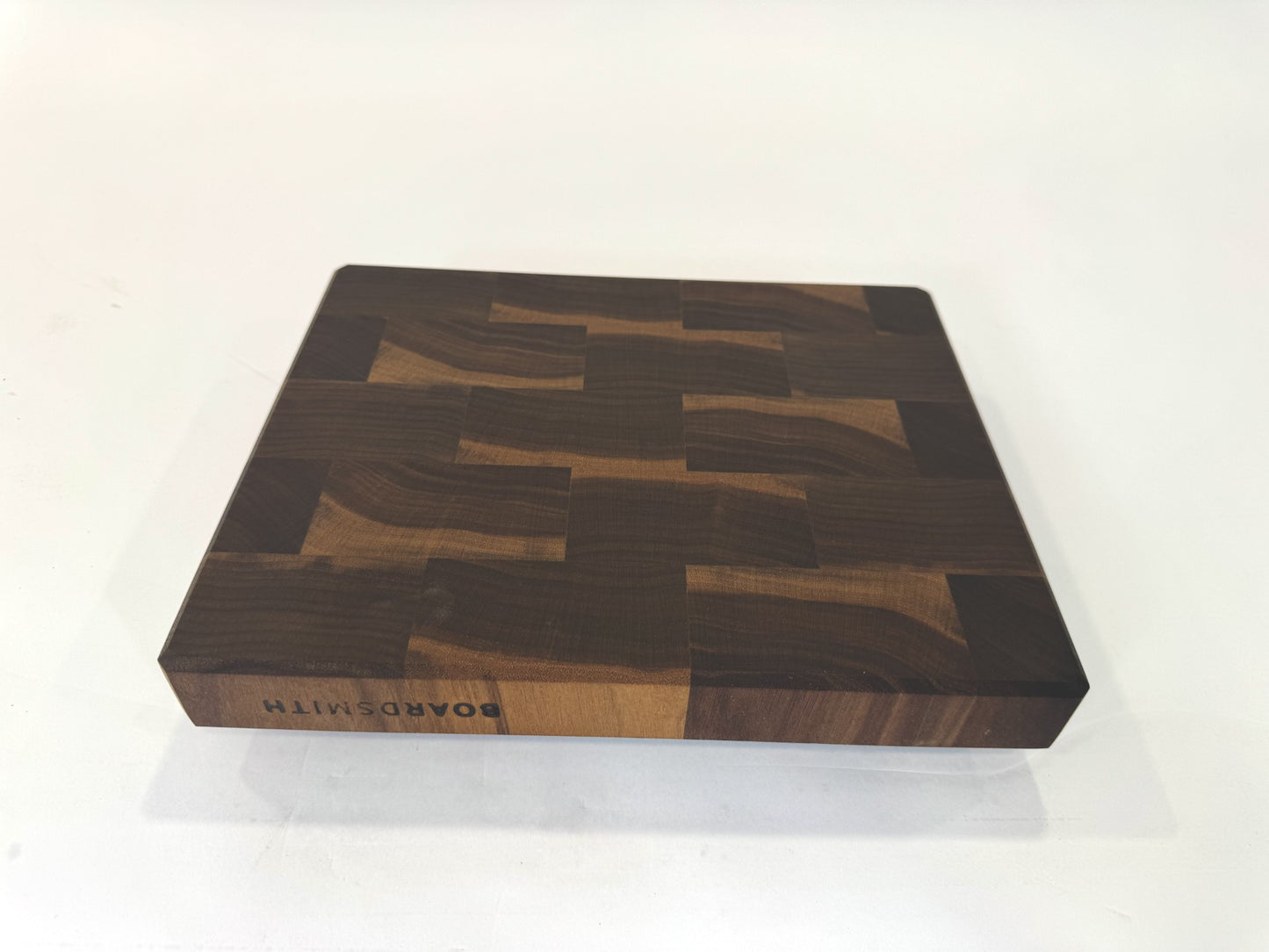 399 Walnut Sidekick 10 3/4 x 8 3/4 x 1 3/8 "One-Off"