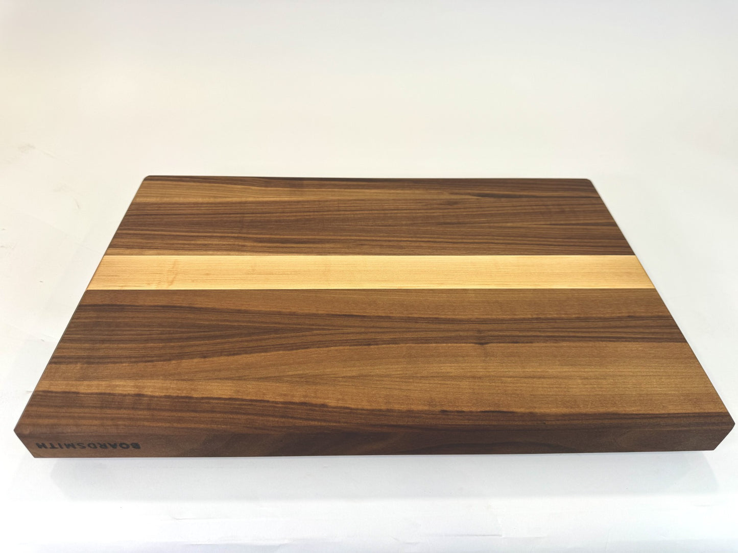 405 Walnut and Maple Edge Grain 20" x 13" x 1 1/2"