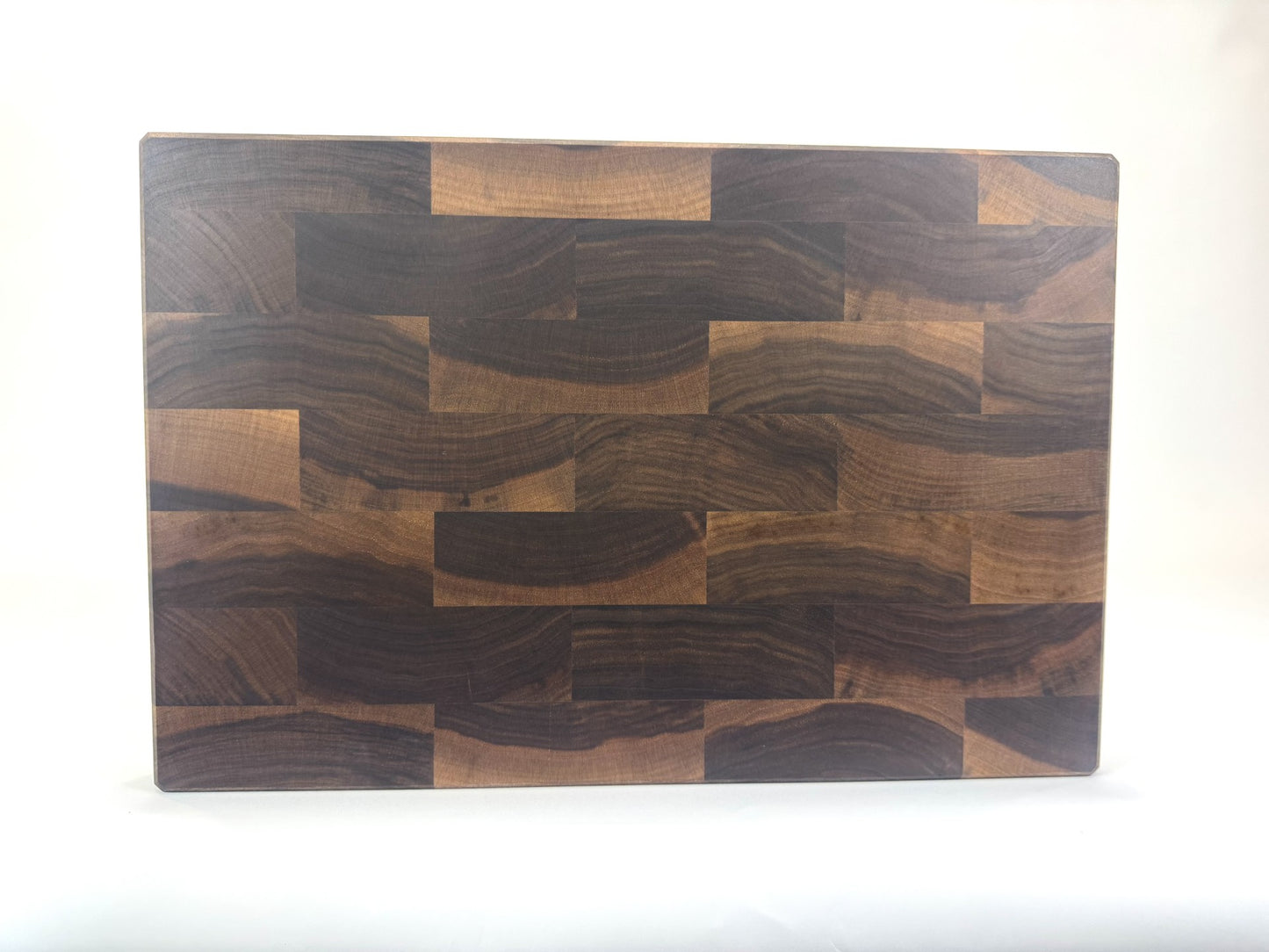 409 Walnut 18" x 12" x 2"