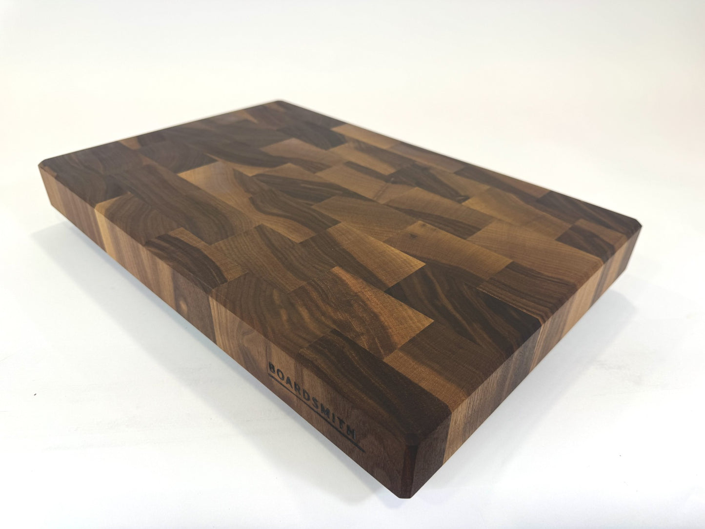 419 Walnut 18" x 12" x 2"