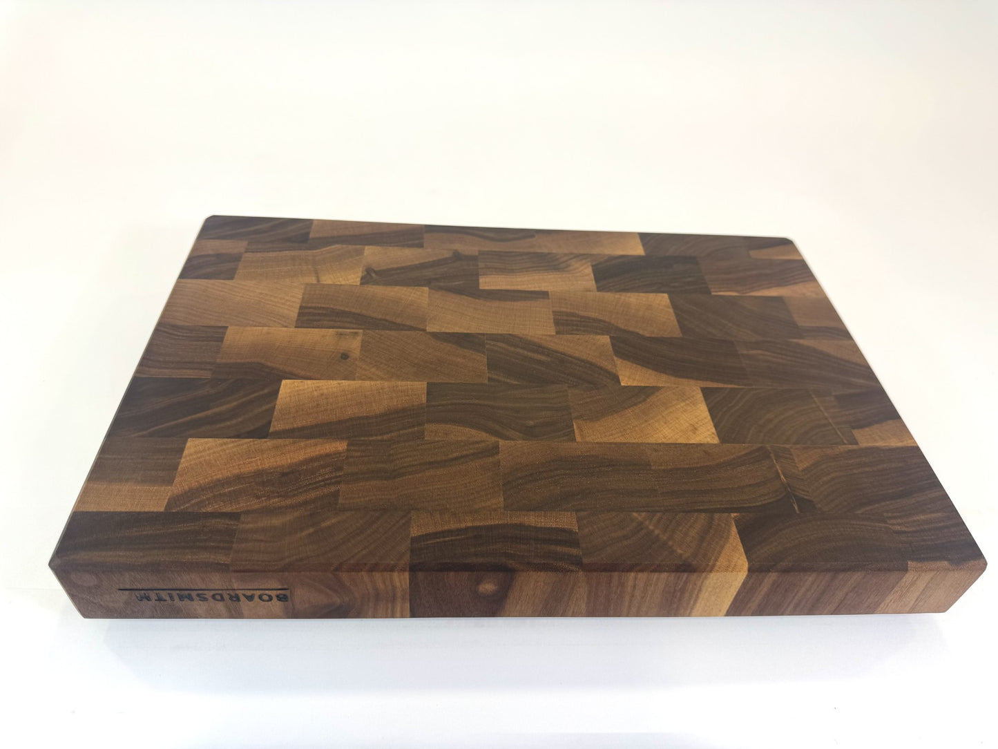 419 Walnut 18" x 12" x 2"