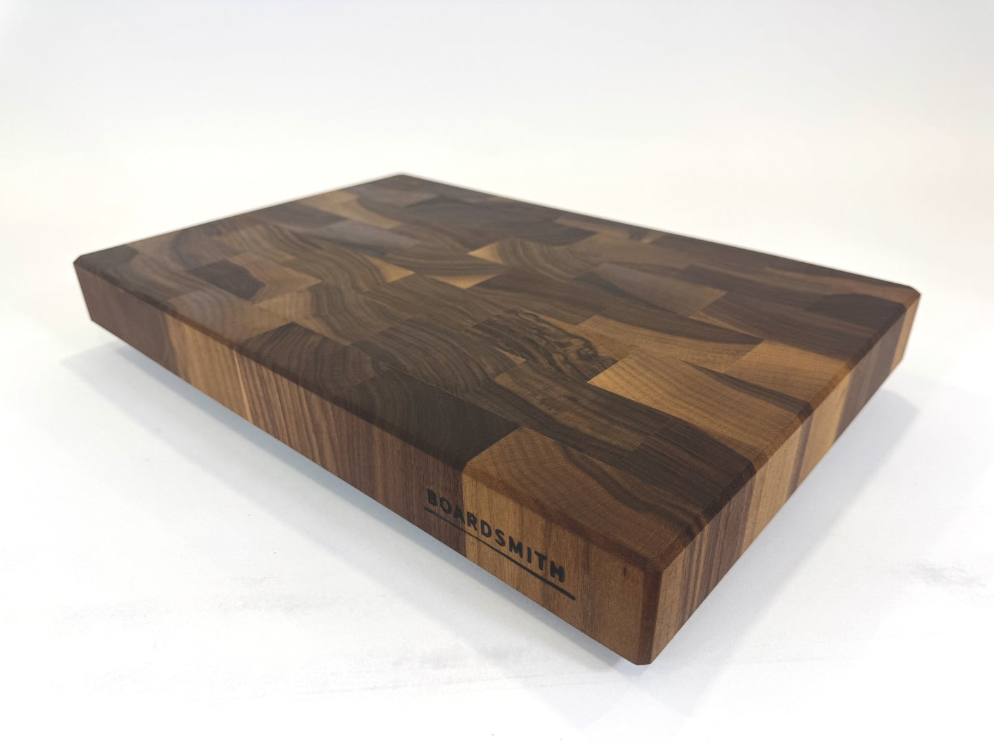 426 Walnut 18" x 12" x 2"