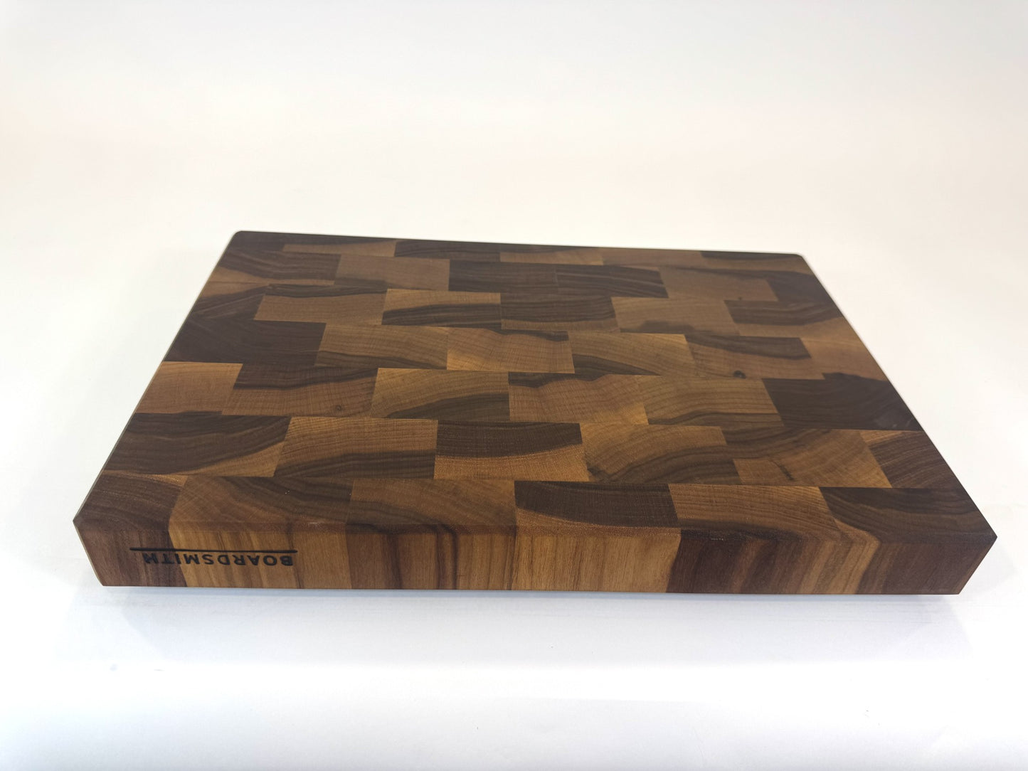 430 Walnut 18" x 12" x 2"