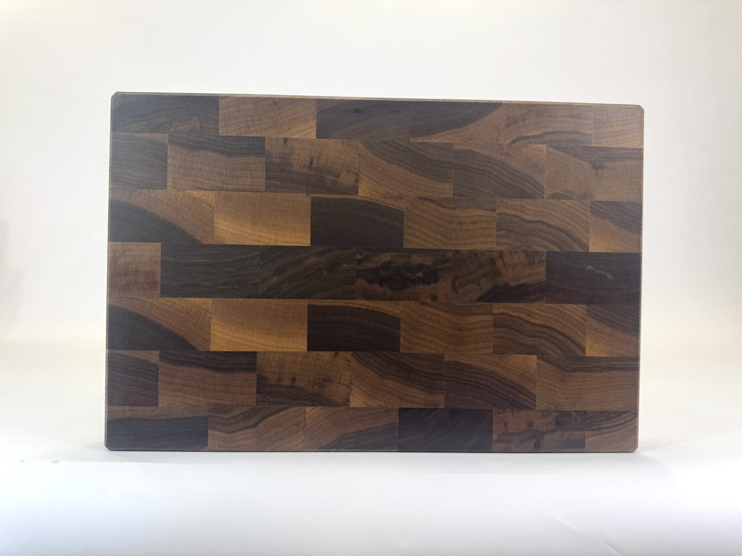 434 Walnut 18" x 12" x 2"
