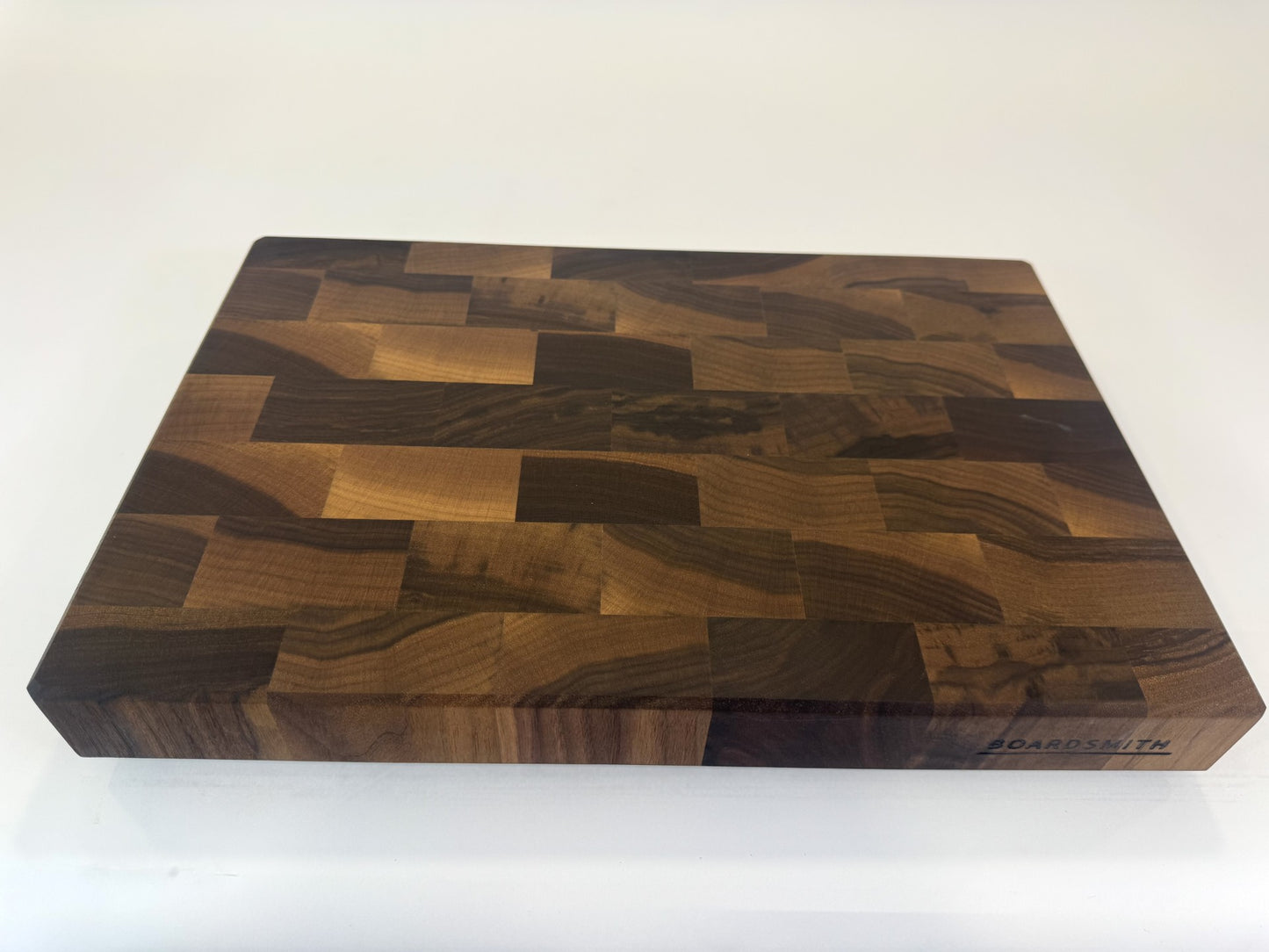 434 Walnut 18" x 12" x 2"