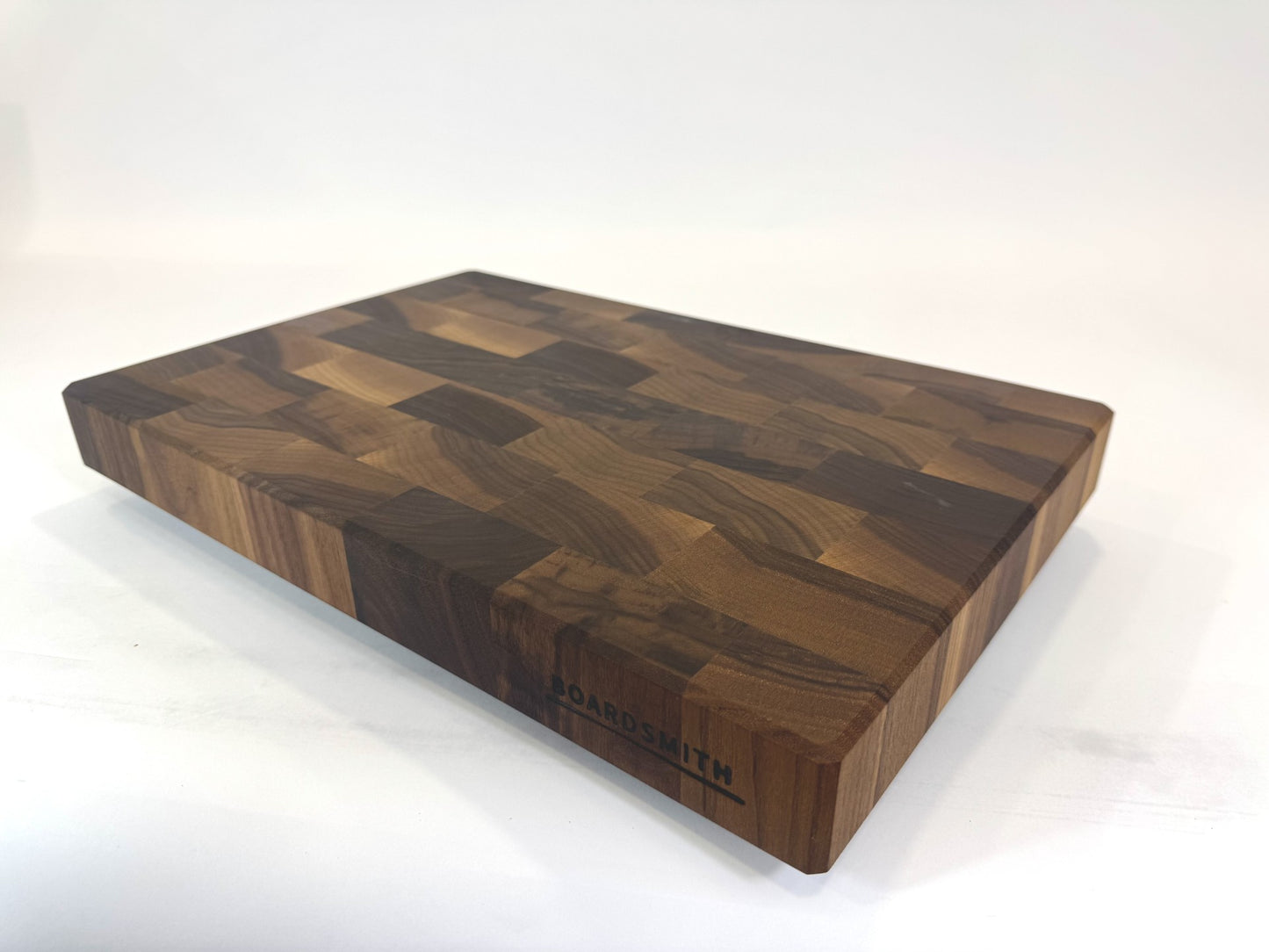 434 Walnut 18" x 12" x 2"