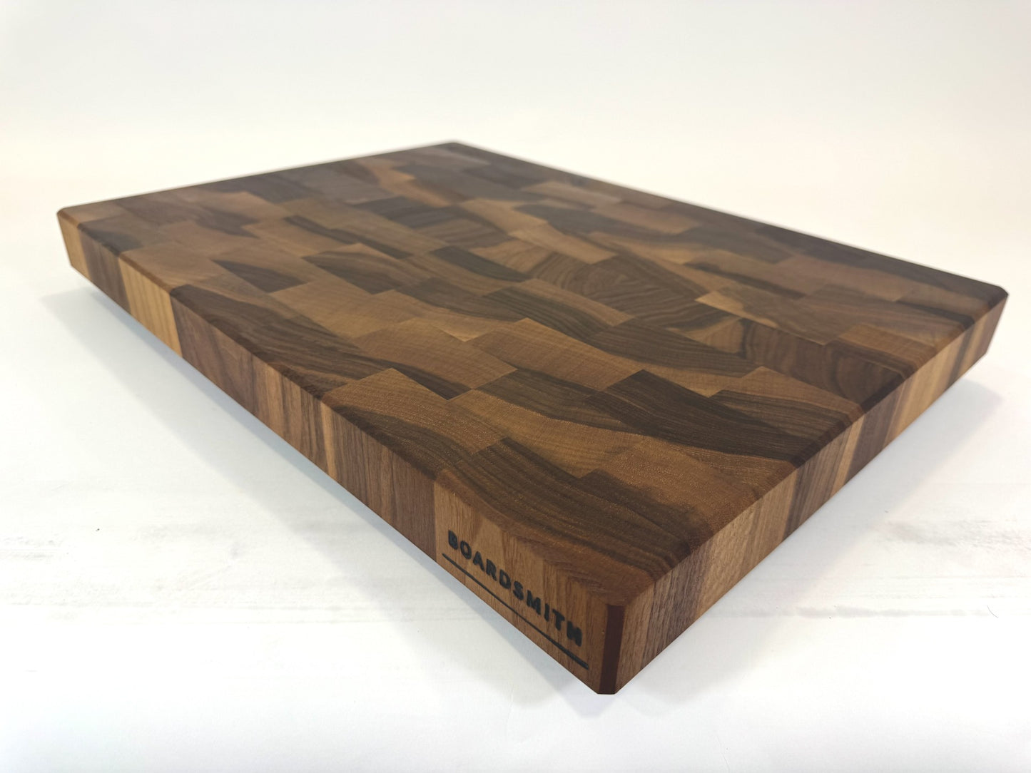 439 Walnut 22" x 16" x 2"