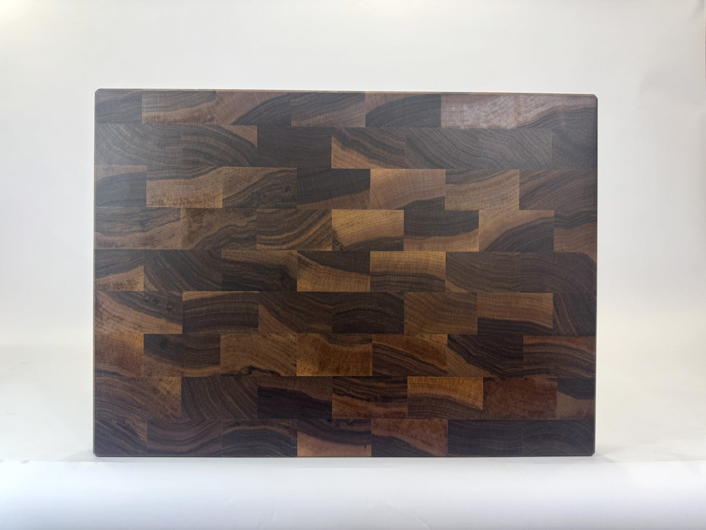 441 Walnut 22" x 16" x 2"