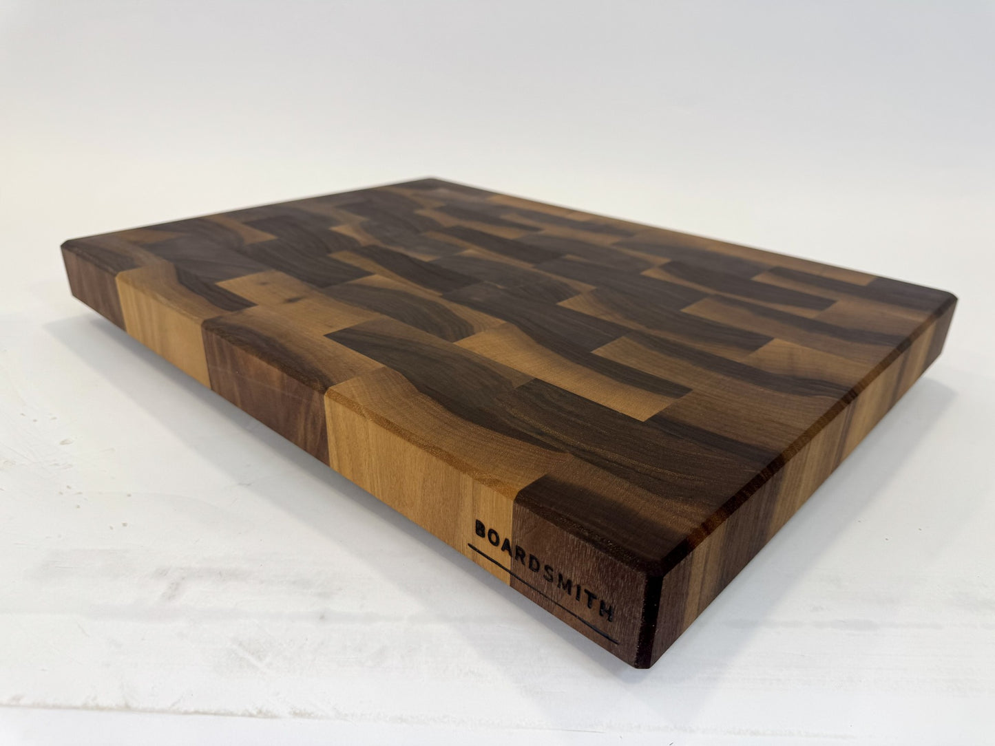 502 Walnut 22" x 16" x 2"