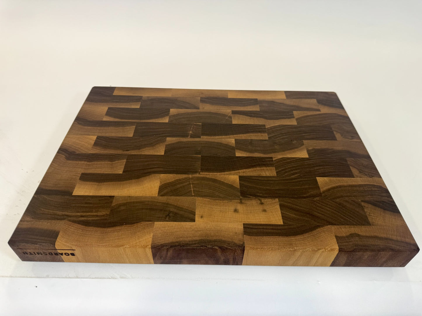 502 Walnut 22" x 16" x 2"