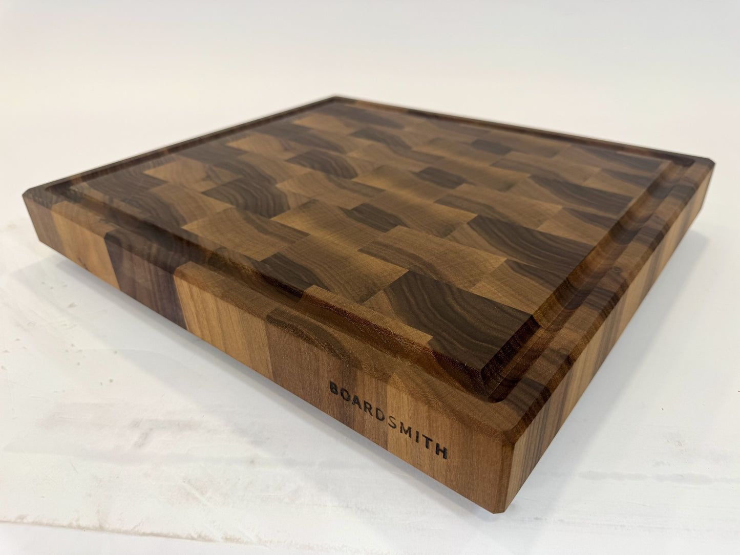504 Walnut 18" x 16" x 2" One Off with Perimeter Groove