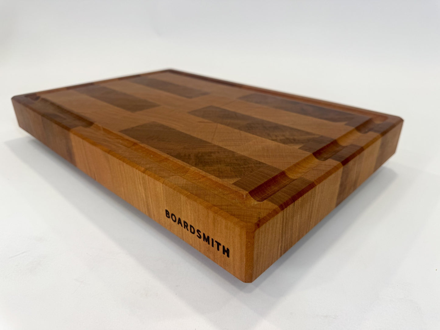 524 Cherry 18 x 12 x 2 with Juice Groove and Feet