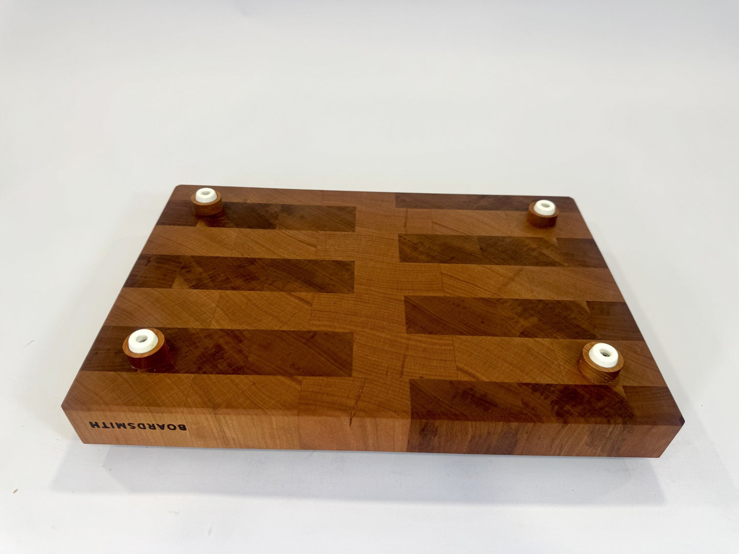 524 Cherry 18 x 12 x 2 with Juice Groove and Feet