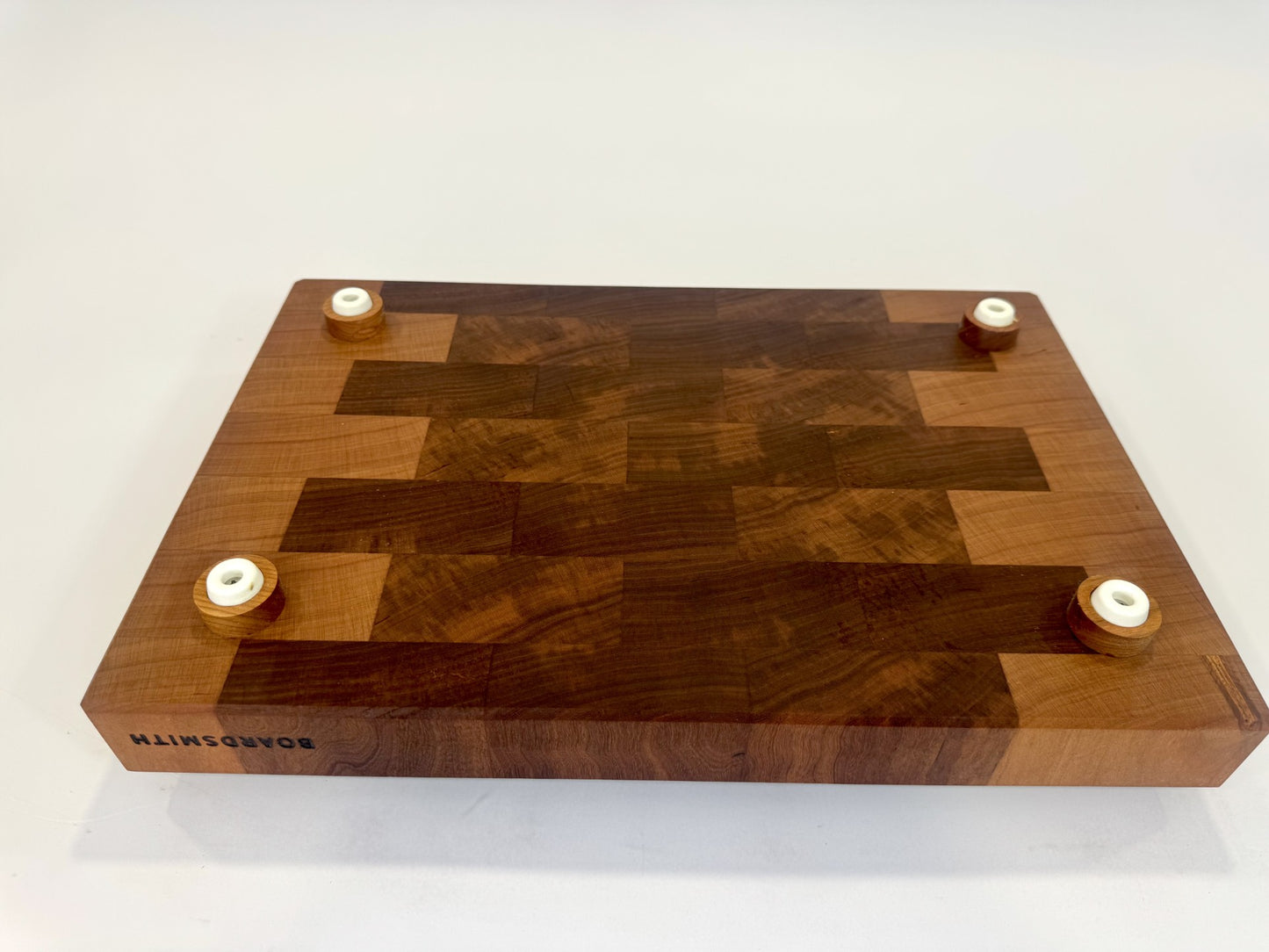 526 Cherry 18 x 12 x 2 with Feet