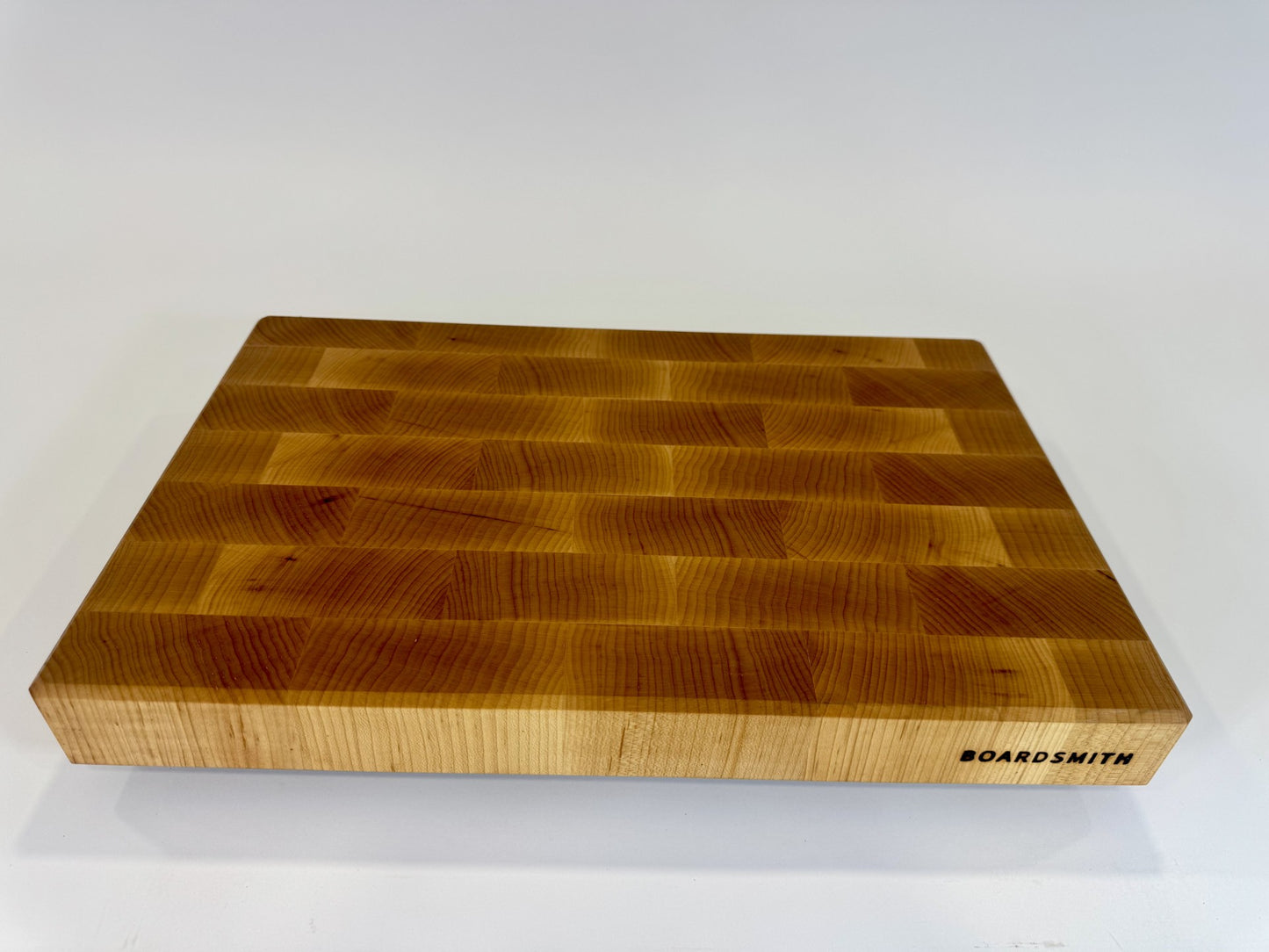 555 Maple 18" x 12" x 2" "One-Off" with Feet