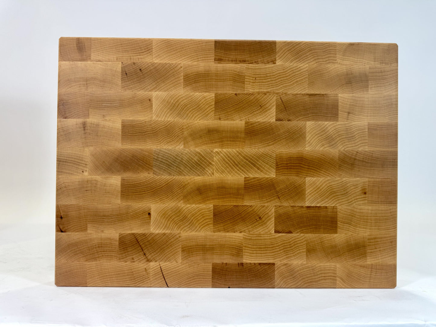 607 Maple 22 x 16 x 2