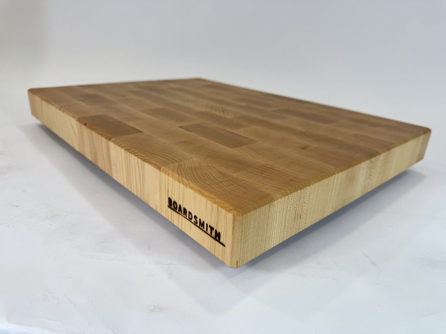 607 Maple 22 x 16 x 2