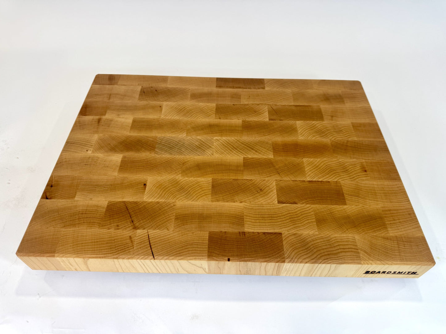 607 Maple 22 x 16 x 2