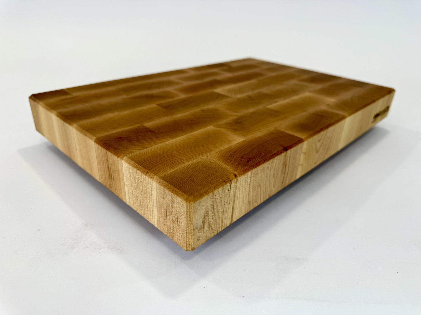 636 Maple 12 x 18 x 2
