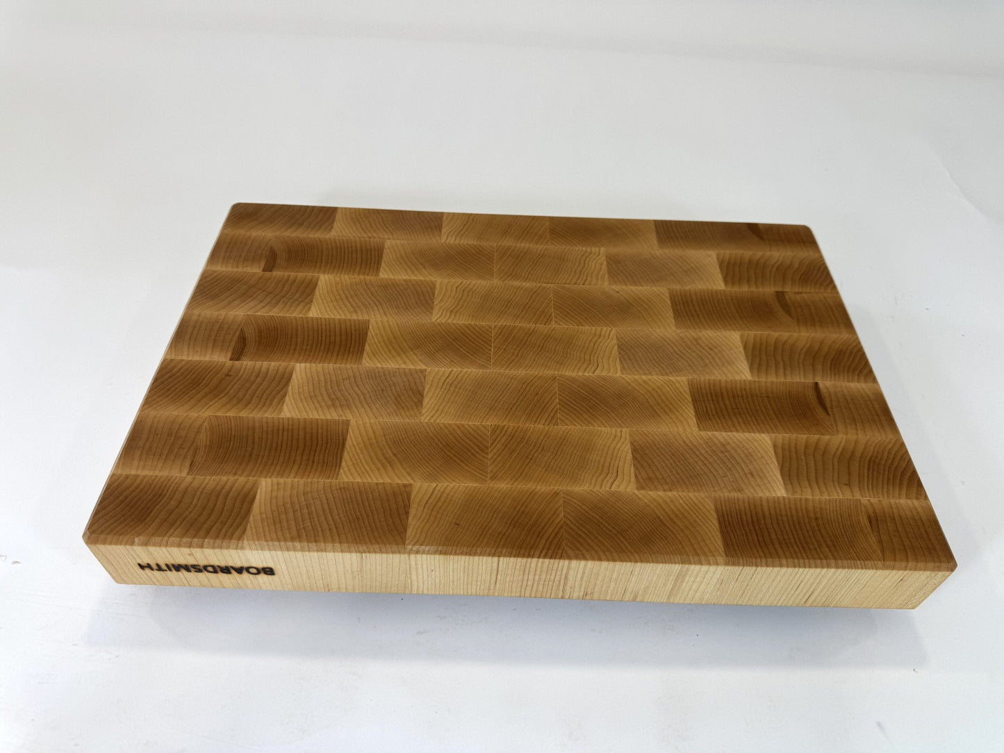 636 Maple 18 x 12 x 2