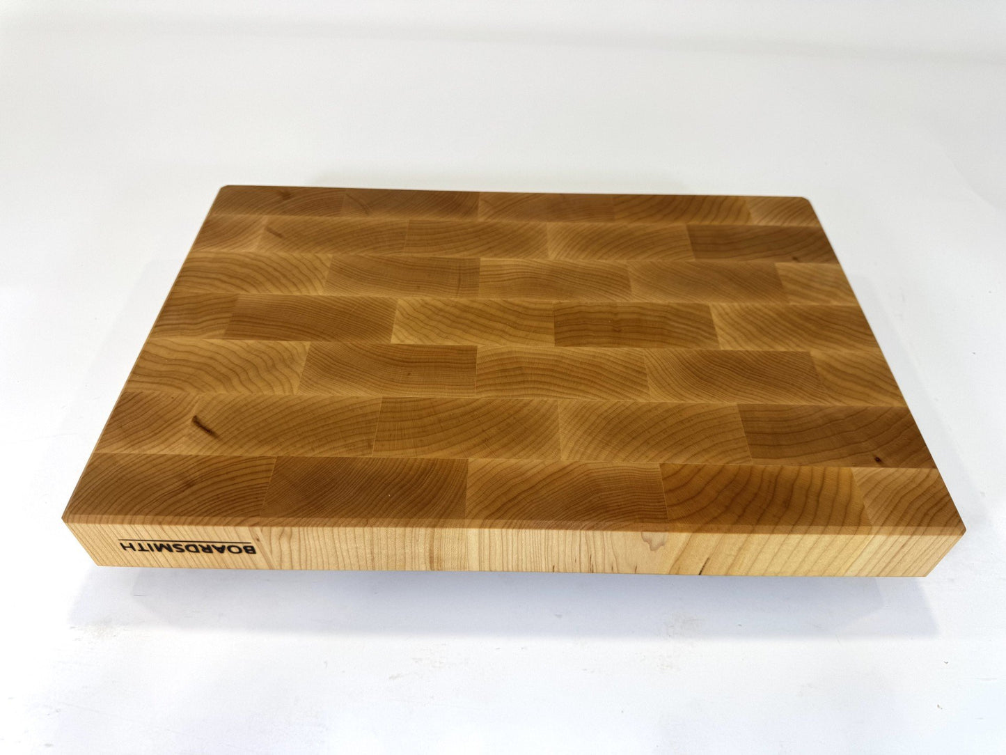 665 Maple 18 x 12 x 2
