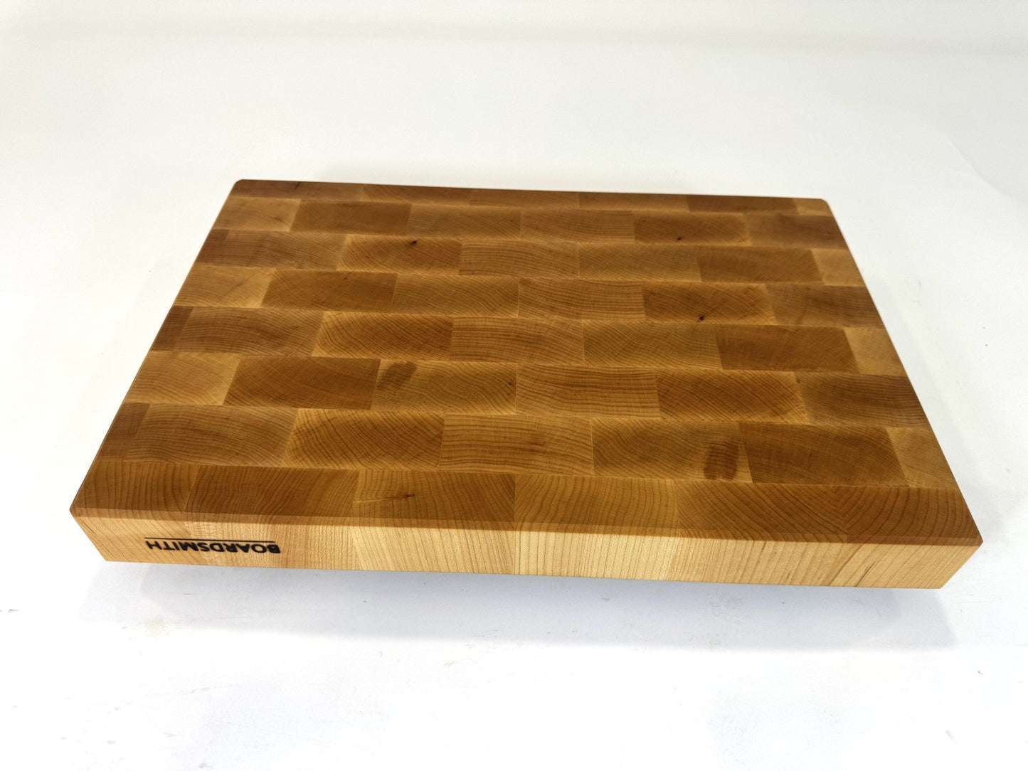 681 Maple 18 x 12 x 2