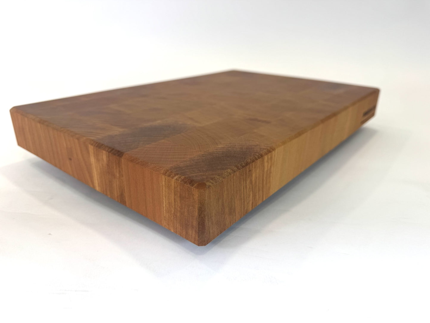 701 Cherry 12 x 18 x 2